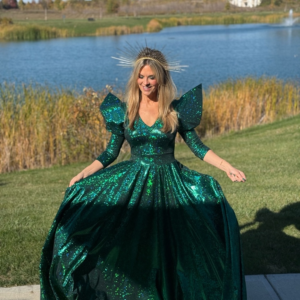 Emerald City Oz gown costume Wicked - Picture 8 of 10